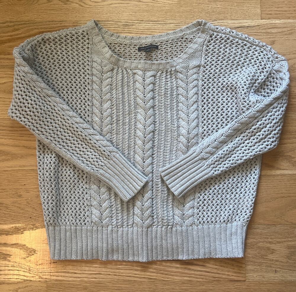American Eagle Open Stitch Sweater in Gray